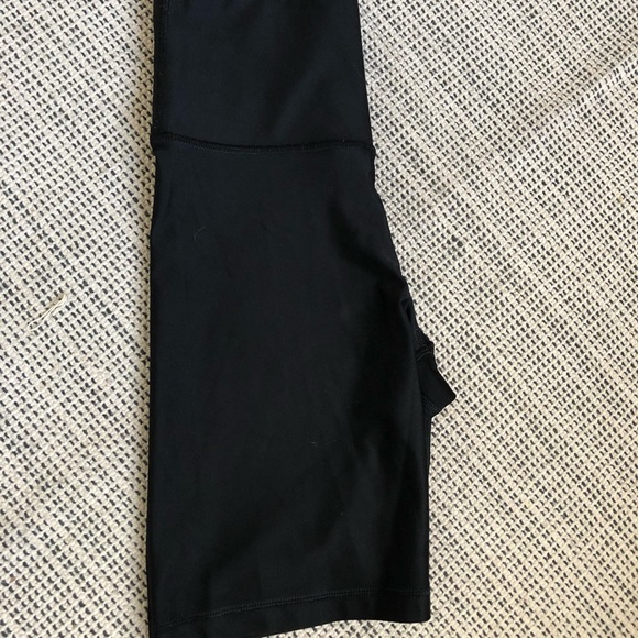 TNA Shorts - Picture 5 of 5